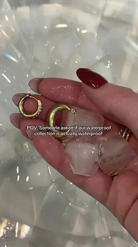 Sweat and waterproof jewellery? You asked, we delivered! 💦 Check out our waterproof collection now! ✨ #waterproofjewels #sweatproof #Mylovisa #jewelrytiktok 