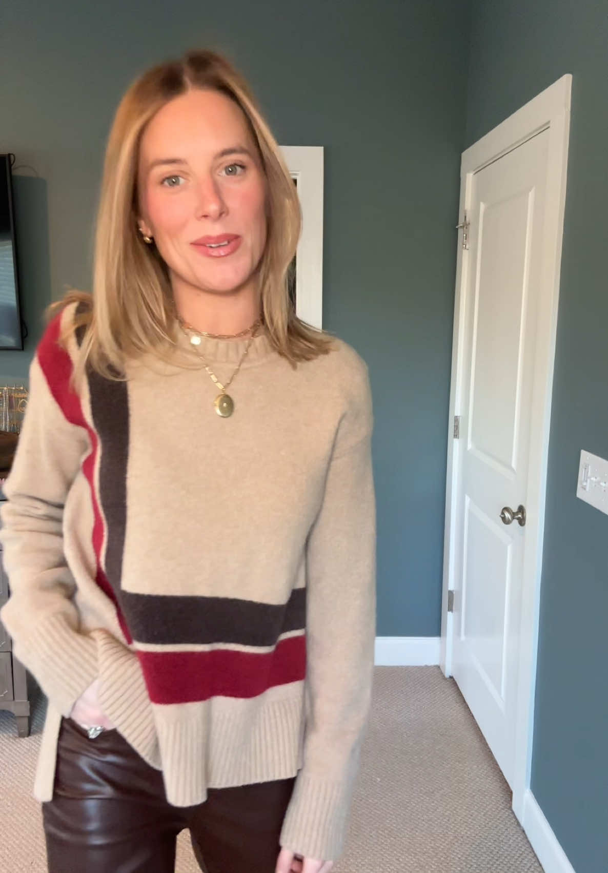 office outfit of the day! #OOTD #ootdfashion #ootdinspo #grwm #thursday #happythursday #outfit #outfitinspo #outfitideas #winter #winterfashion #cold #coldweather #charleston #charlestonsc #southcarolina #office #officelife #officeoutfit #work #working #sales #hospitality #hospitalityindustry #hotel 