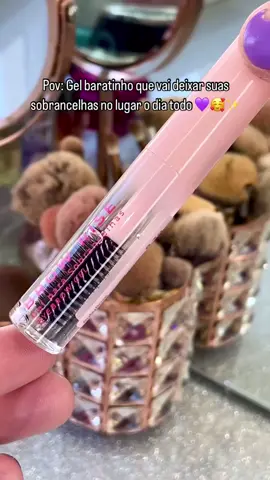 Brow Rise Gel de Sobrancelha RubyRose Incolor ✨ Transforme suas sobrancelhas com o Gel de Sobrancelhas Brow Rise Ruby Rose Incolor.Ideal para modelar, fixar e deixar seus fios no lugar o dia todo, esse gel proporciona um acabamento natural e sem resíduos. Sua fórmula de longa duração é perfeita para quem busca sobrancelhas impecáveis sem esforço. #rubyrose #sobrancelhas 