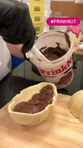 Creme De Avelã com chocolate Prinknut balde 1,01 kg - semelhante a Nutella Prink Nut por R$49,90.  Compre na Shopee agora! https://s.shopee.com.br/2qEnRN54vC #achadinhosshopee #videoviral #produtosdashoppe #prinknut #cremedeavela 