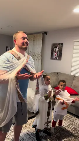 ለአዳር ቤተክርስትያን ከመሄዳችን በፋት በአላፍት ዝማሬ#ethiopianorthodoxtewahedo🇪🇹 #ኦርቶዶክስ_ተዋህዶ_ፀንታ_ለዘለዓለም_ትኑር 