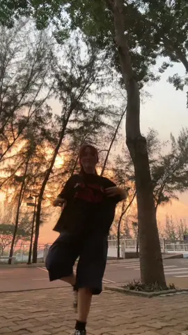 1 xíu hoàng hôn 🌅 