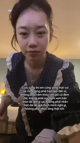 Tối nào cũng nằm cười khanh khách giòn tan.  #nguyennphh #fyp #xuhuongtiktok 