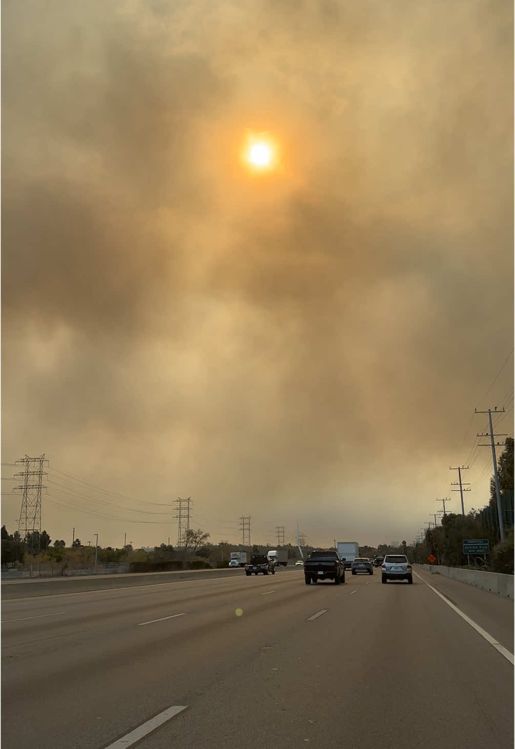 LA is burning. I’m safe for now and do not live in an are with any warnings but we are continuing to stay vigilant just in case! These videos were taken  going into and leaving work yesterday. Pray for LA and stay safe. My home break of Topanga has also been burned down all the way to the beach. Not sure when i will have more surf content but hopefully soon!  #losangeles #california #fire #wildfires 