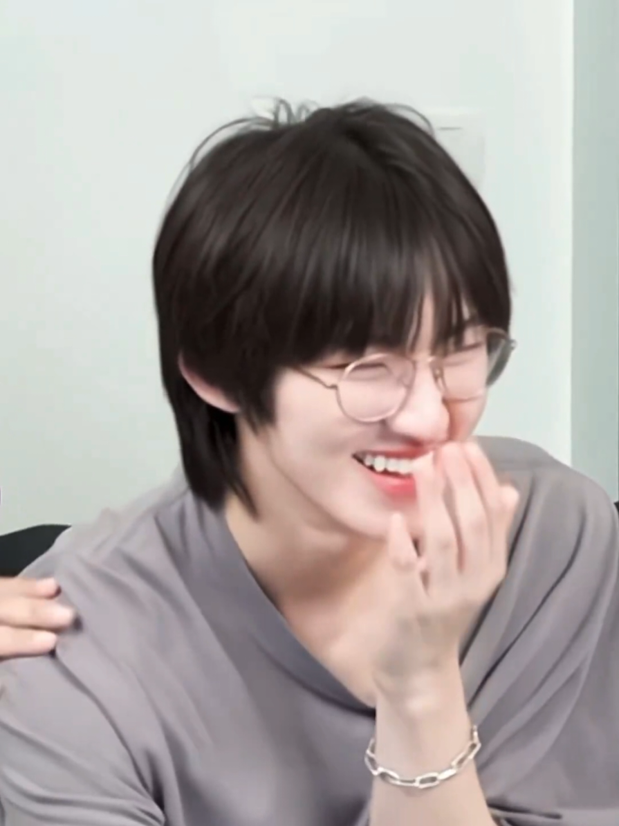 kong's beautiful smile #kongjiro #thomaskong #yourskyseries 