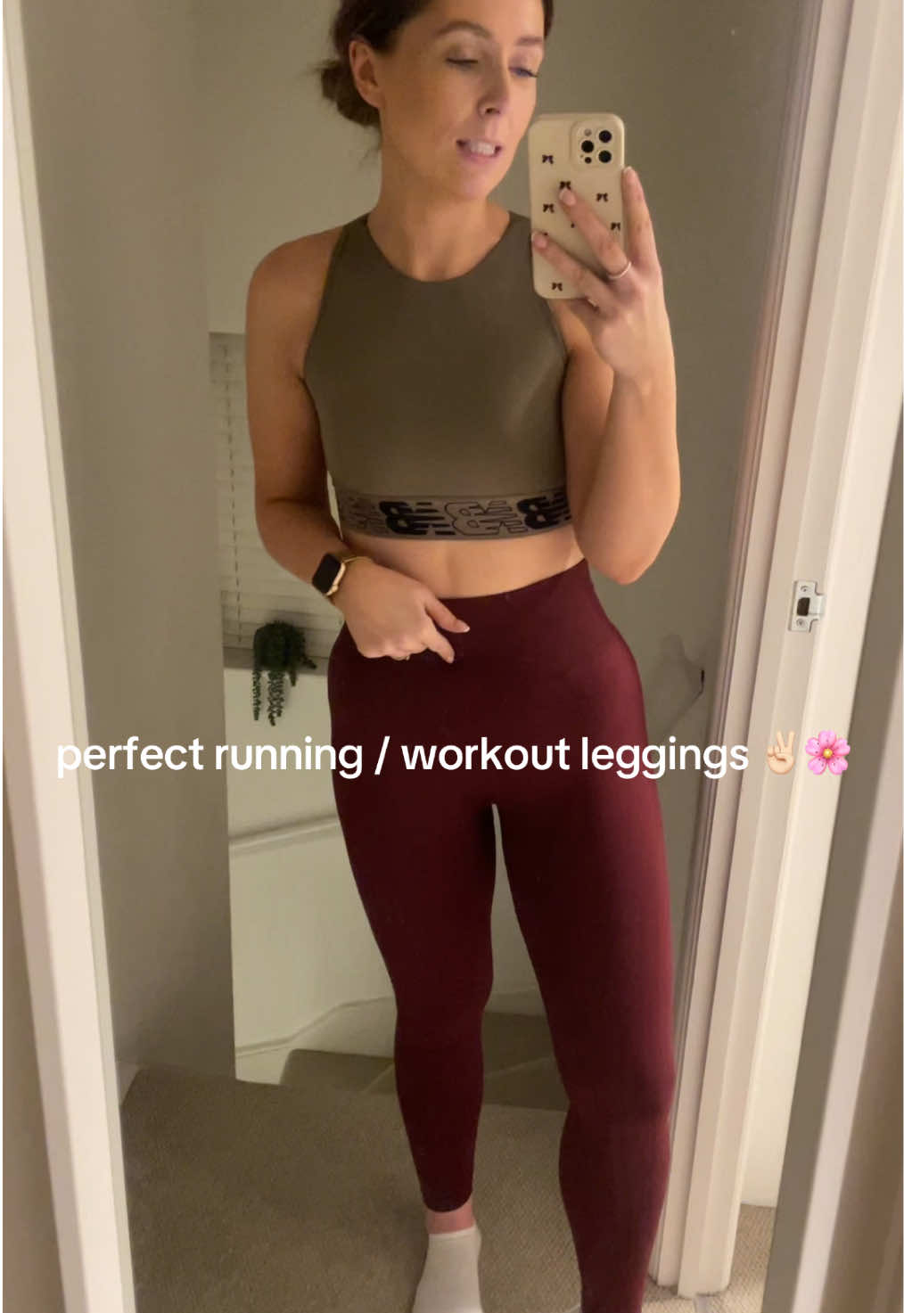 Couldn’t not share these bad boys ✌🏻🌸 #workoutleggings #perfectleggings #workoutootd #runninggirlie #runwithme #runtok #OOTD #runootd