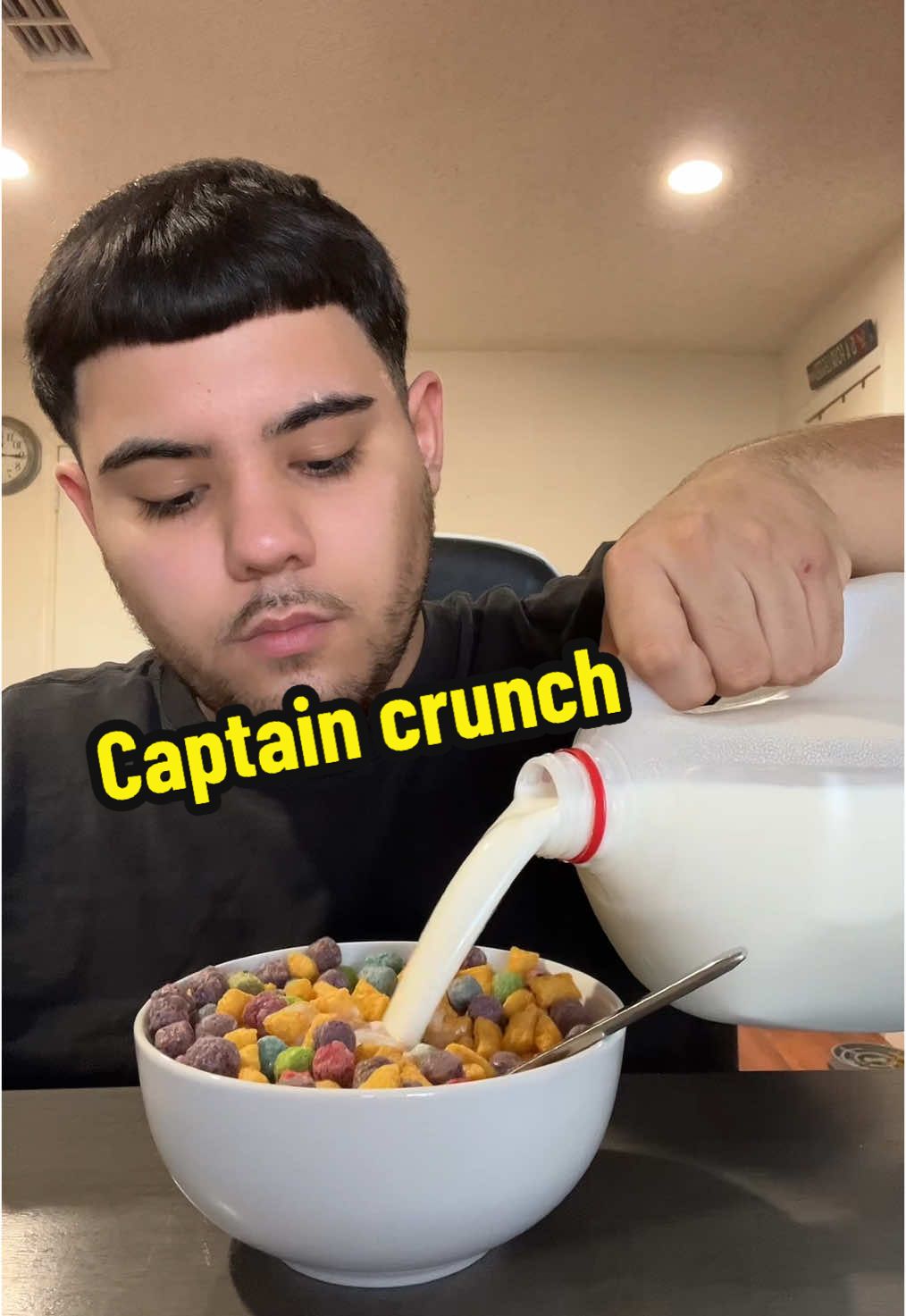 The best cereal @captaincrunch #Foodie #mukbang #fyp #fypシ #viralvideo #eating #asmreating #asmr #fyppp #FoodTok #trending #foryoupage #fypage #creatorsearchinsights 