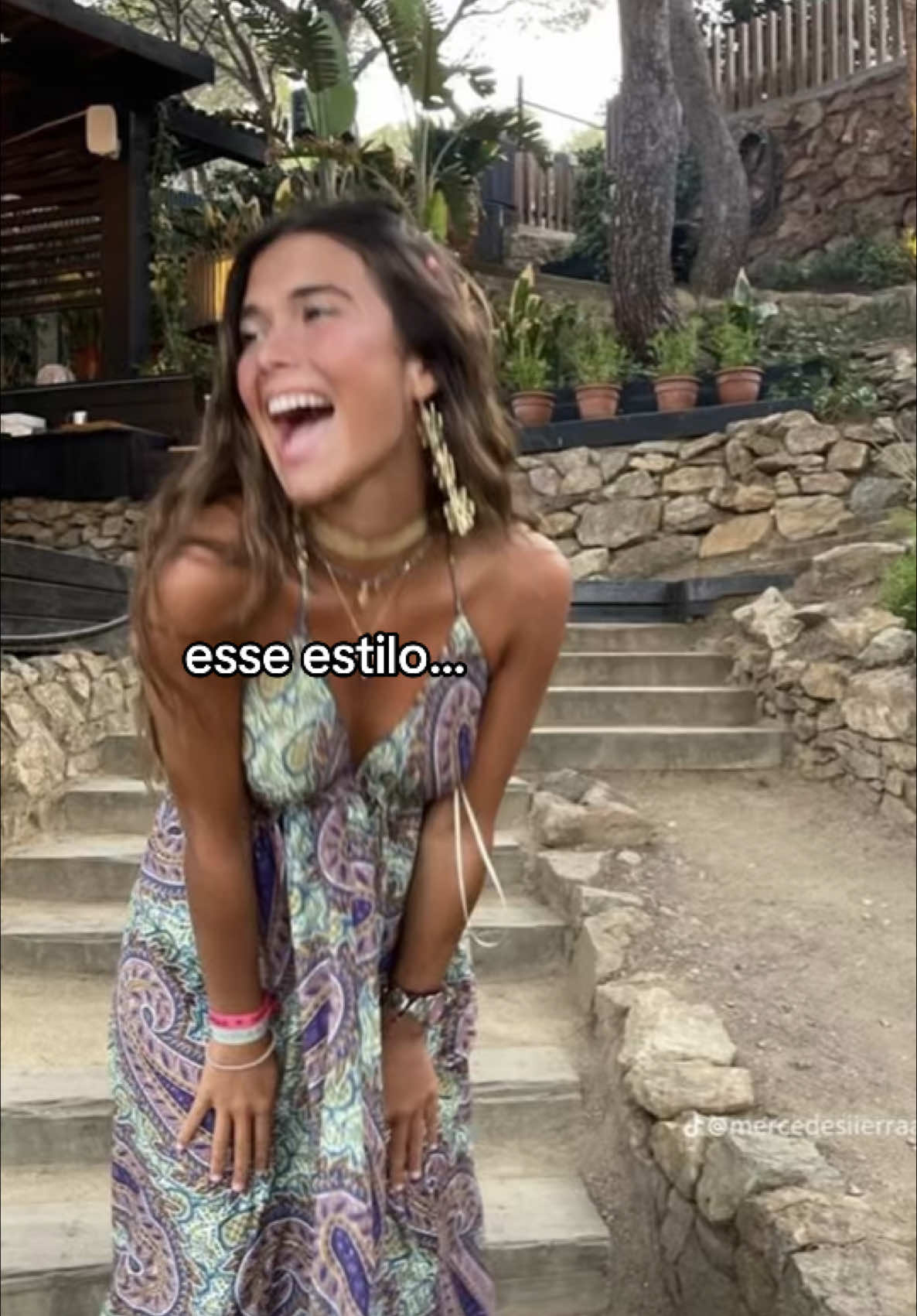 esse estilo 😮‍💨❤️💫 #vestidoindiano  #tendencia #lookinspiração #itgirls #vaiprofy #vaiprafy #fyppp #fyppage 