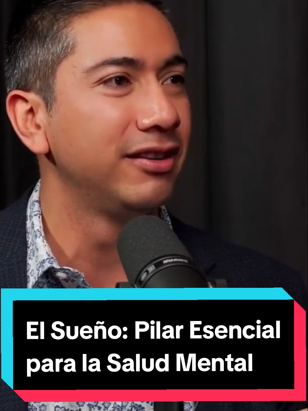 El Sueño: Pilar Esencial para la Salud Mental. Descansar adecuadamente es vital para cuidar tu mente y cuerpo. Si pasas menos de 5 horas durmiendo, podrías estar enfrentando problemas de salud mental. Aprende cómo mejorar tu calidad de sueño y transformar tu bienestar diario. Prioriza el descanso y fortalece tu salud mental. Podcast: creesiendo podcast Episodio: Aprende a CUIDAR tu MENTE, con Rafa López Fecha: 30/agosto/2023 @creesiendo.io @germanahumada.a Rafa López Psiquiatra Rafael López Psiquiatra #RafaLópezPsiquiatra #RafaelLópezSánchez #Psiquiatra #Psicólogo #Terapia #Psicología #Salud #SaludMental #Depresión #Ansiedad #Alegría #Felicidad #SaludMental #Bienestar #SueñoSaludable #Descanso #Salud #EstiloDeVida #Ejercicio #Productividad #Autoayuda #VidaSana