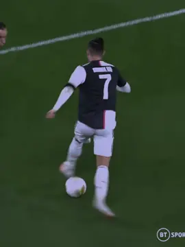 Rabona to bicycle kick #ronaldo #cristiano #cristianoronaldo #cr7 #juventus #realmadrid #madrid #real #ucl #uefachampionsleague #football #Soccer #fry #fy #foryou