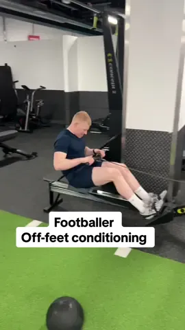 FOOTBALLER OFF-FEET CONDITIONING ⚽️😮‍💨. Save this if you’re injured or just want to get fitter.  #footballer #Soccer #footballconditioning #strengthandconditioning #footballgym #Fitness #aerobicfitness #leagueofireland  #Preseason #footballinjury #fyp #trending 