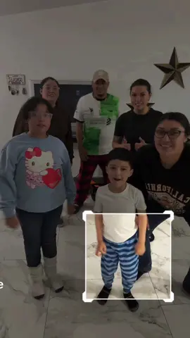 Escape the square👀…..yea we dead 😂😂😂#fypシ #fypシ゚viral #tiktoker #trending #trend #viralvideo #familytime #boxgame 