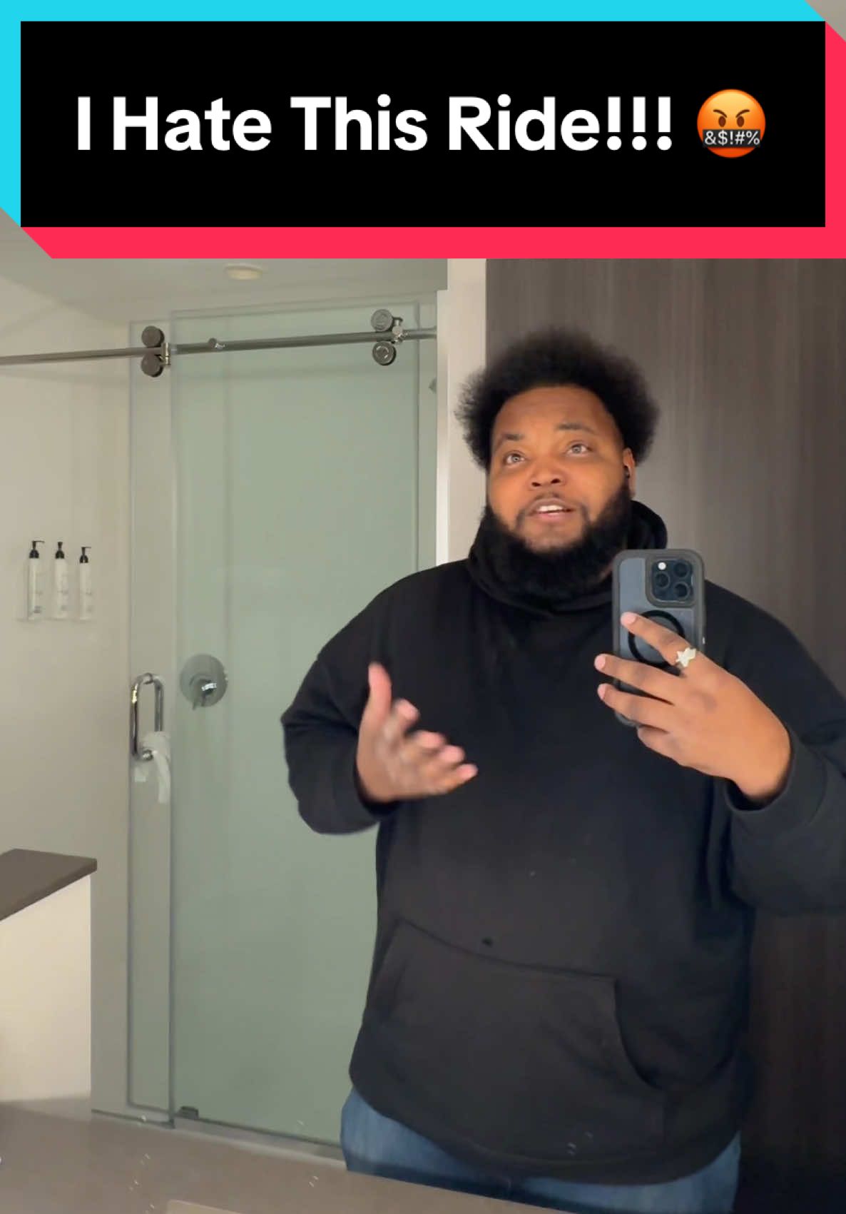 #stitch with @officialjvtv_ Had to get this hate off my chest 😂 #foryou #themepark #disneyworld #disneyland #universalstudiosorlando #universalstudios #kong #blackdisneycreators #blackthemeparkcreator #disneyadult #distok #themeparkblerd #bigbeardeddisneydudes #blackbeardeddisneydudes 