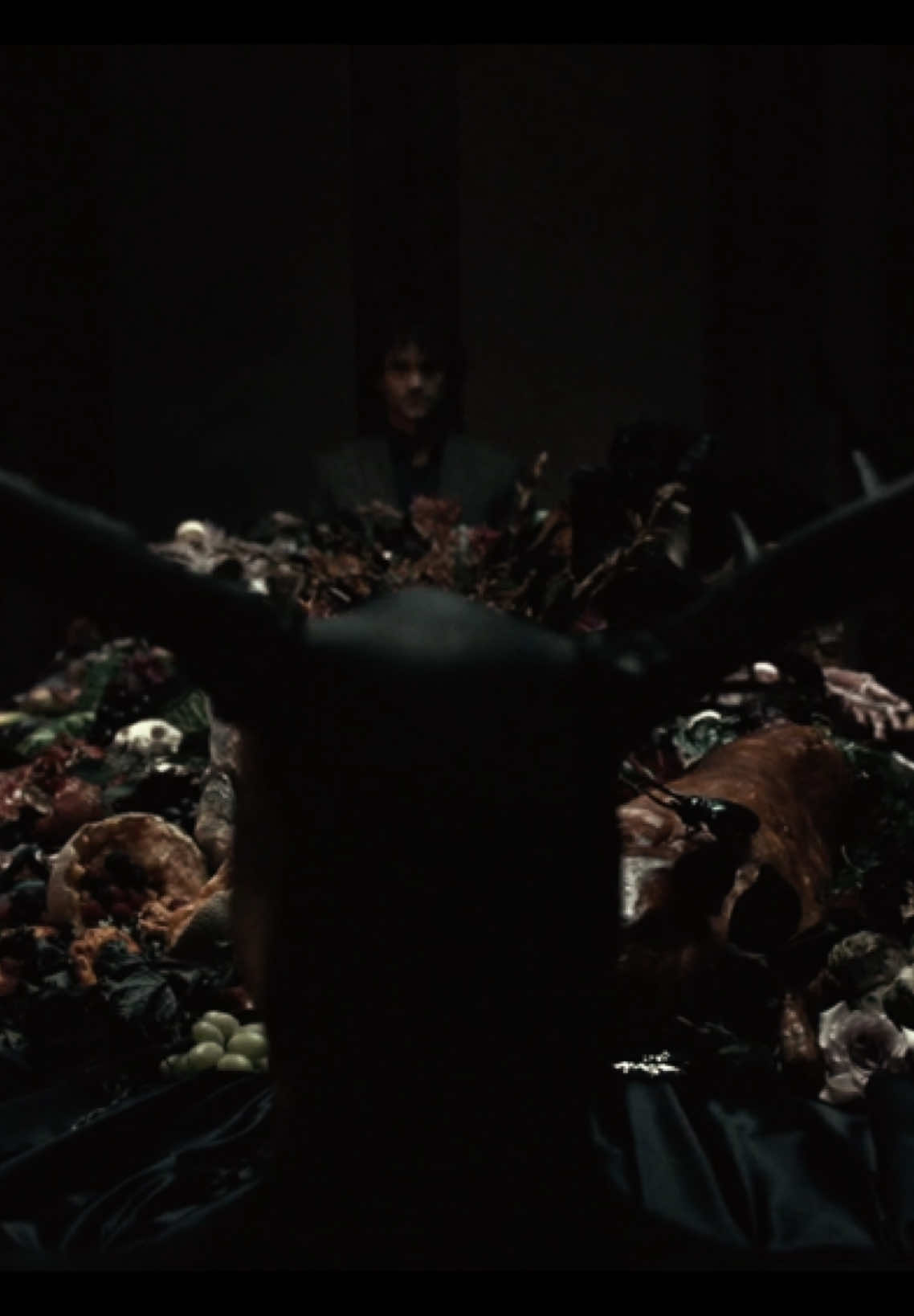 am i making you feel sick? happy ethel week! #hannibalnbc #hannigramedit #willgraham #hannibal #madsmikkelsen #hughdancy #hanniballecter #abigailhobbs #mizumono #ethelcain #strangers #strangersedit #hannigramtok #moonyingemini 