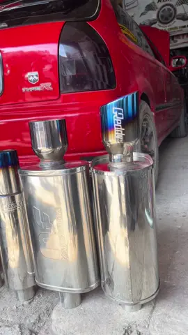 Y ustedes cual prefieren? 🤷🏻‍♂️ #chiclayo #perú #cix #fyp #tubodeescape #honda #hondacivic  #magnaflow #hks #viralvideos #tubodeescape #resonadores #auto 