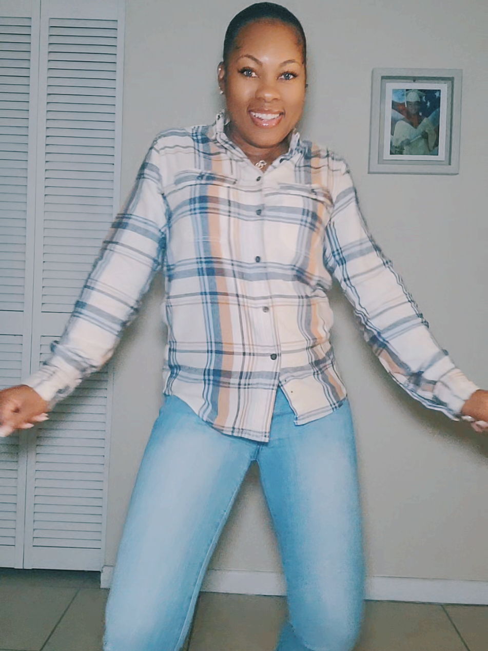 The Key To Being Forever Youthful Is To Never Stop Dancing 💃🏽✨️😁 #MorganWallen #Mashup #TrailRidersOfTikTok #ForYouPage #Dangerous 