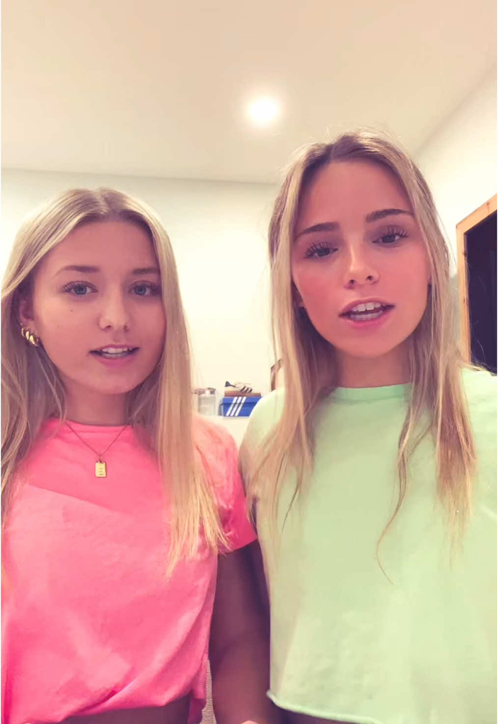 #twins #foryourpage @alexa goebel 🎀 🫶🏼