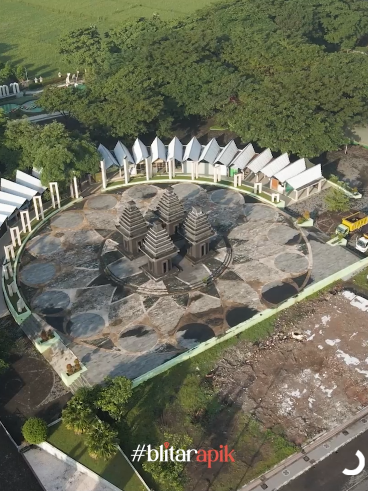 SELAMAT DATANG DI KABUPATEN BLITAR di KENAL DENGAN TANAHNYA PARA RAJA  #blitar #blitarapik