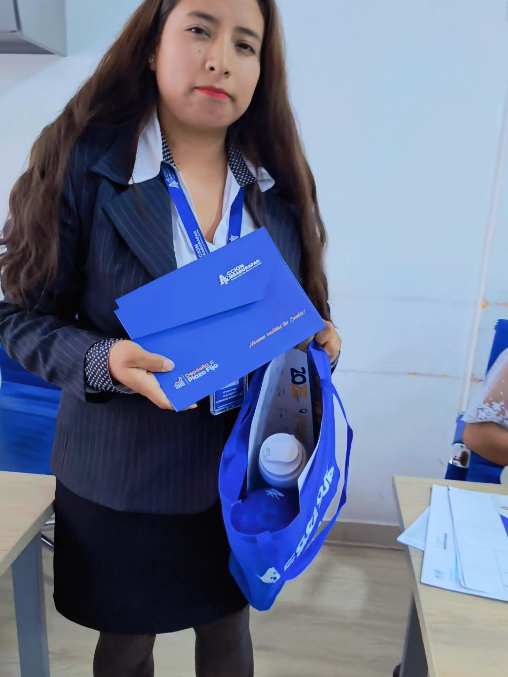 Acción Imbaburapak🩵 #quito #calderon #humor #cooperativa #preguntasovias   #AccionImbaburapak ¡𝙃𝙖𝙘𝙚𝙢𝙤𝙨 𝙍𝙚𝙖𝙡𝙞𝙙𝙖𝙙 𝙩𝙪𝙨 𝙎𝙪𝙚𝙣̃𝙤𝙨❗14 𝑨Ñ𝑶𝑺 𝑱𝑼𝑵𝑻𝑶 𝑨 𝑻𝑰́ #hacemos_realidad_tus_sueños #premios #Accion_Card #Accion_Imbaburapak_Online #JuntosCrecemos 