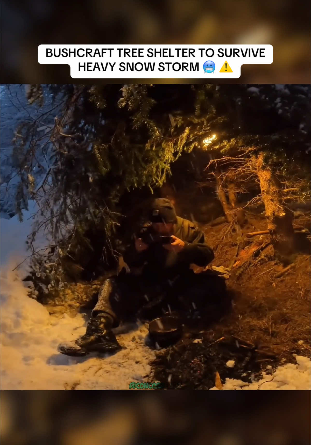 caught in a snowstorm while camping #bushcraft #camping #outdoorlife #survival 