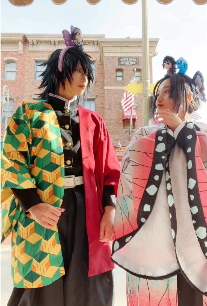 カチューシャ交換した #胡蝶しのぶコスプレ →@日向みこ #冨岡義勇コスプレ #ぎゆしのコスプレ #鬼滅の刃コスプレ #demonslayercosplay 