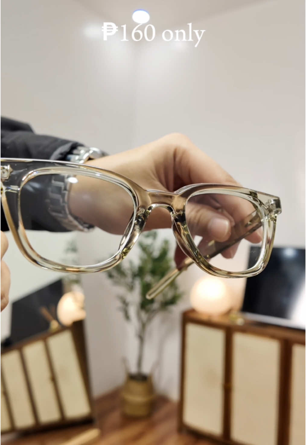 Sobrang ganda ng quality nitong sunglasses nato for only ₱160 highly recommended to 🙌🏽 #sunglasses #shades #glasses #fy #fyp 