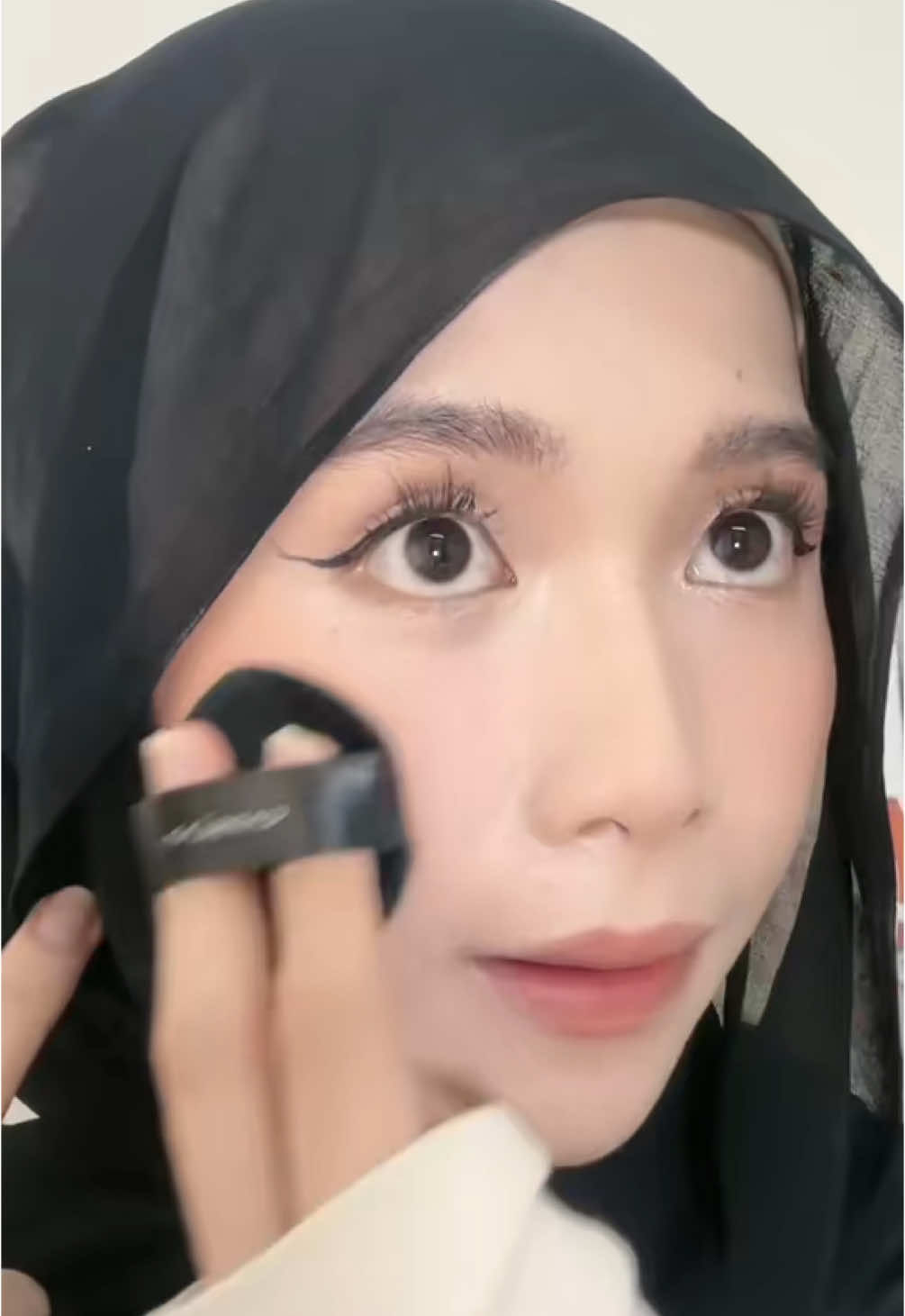 Lighweight sangat loose powder ni 🫶🏻 #Carslanmy #CARSLAN #carslanpowder #skintok #makeup #loosepowder #settingpowder #oilcontrol 