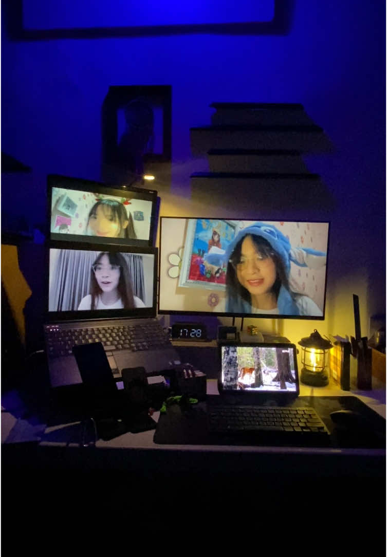 🫶🏻 @jkt48.lily  #setup #desksetup #dreamsetup #komputer #jkt48 #jkt48newera #lilyjkt48 