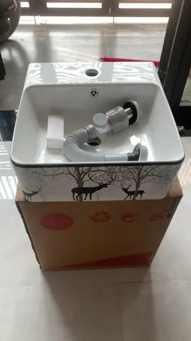 Lavabo treo tường hoạ tiết con hươu #chauruamat #lavabo #noithathiendai #xuhuong 