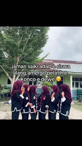 eh keceplosan🙏🏻  #ikspikerasakti_indonesia #ikspi_kerasakti1980 #keracantik #fyp #burgundy