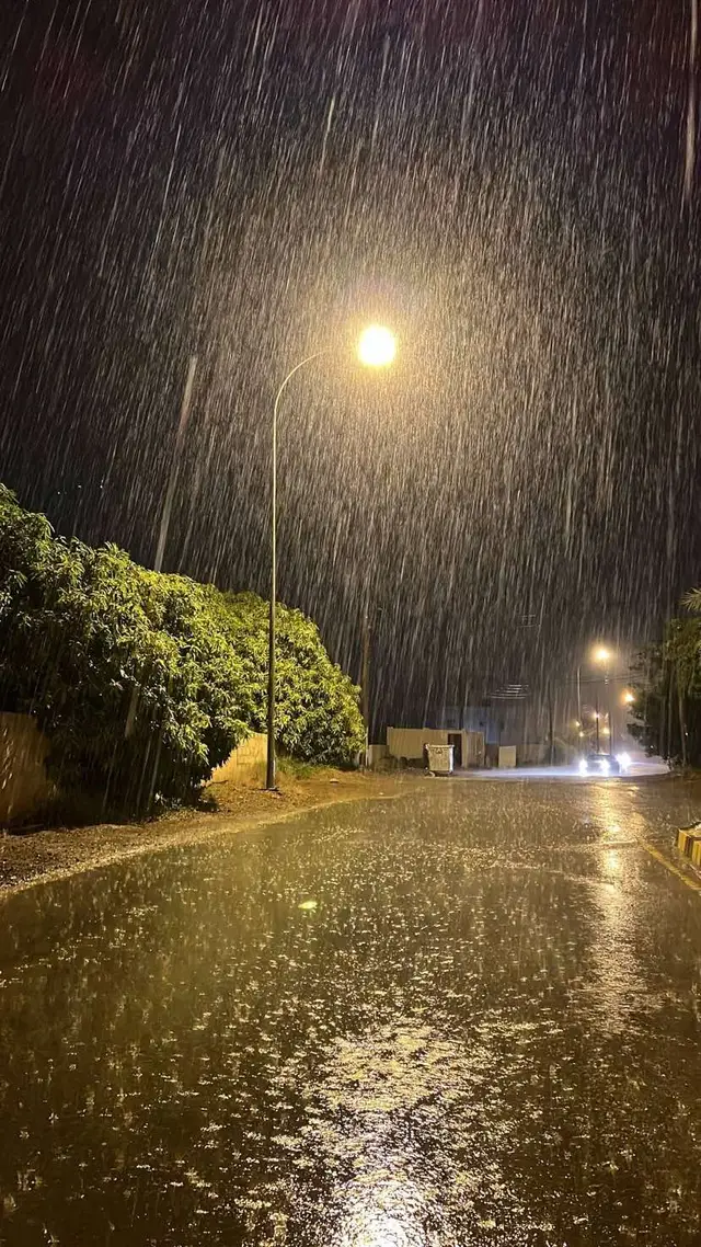 #تصويري📷 #تصوير_المطر #تصويري_احترافي_الاجواء👌🏻🕊😴 #صور_مطر #الشعب_الصيني_ماله_حل😂😂 