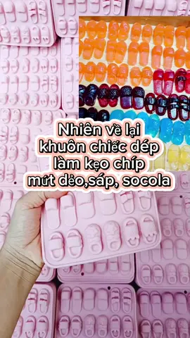 Tết này các chị làm kẹo chíp chíp, sáp, mứt dẻo, socola không nên bỏ qua mẫu khuôn kẹo chíp chiếc dép này nhé ạ. #khuonkeochip #keochipchip #keochip #keodeochipchip #keochipchiptraicay #nhiencake 