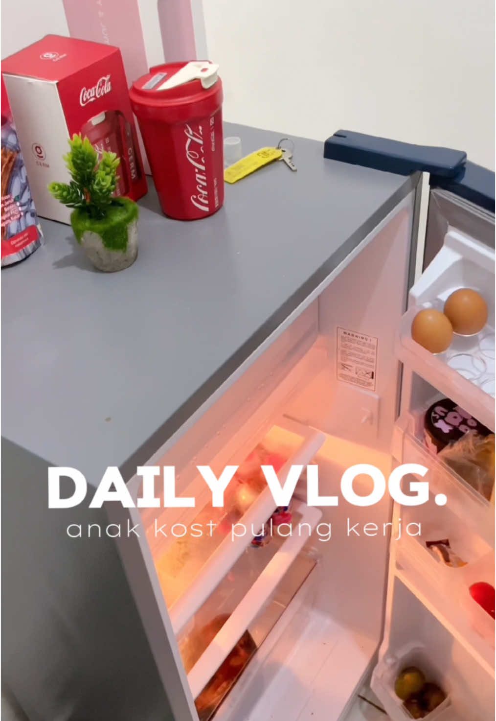 Jangan bosen” liat aku beberes tiap pulang kerja yupp. #masukberandafyp #fyp #minivlog #adayinmylife #minivlog #anakkost #anakrantau 