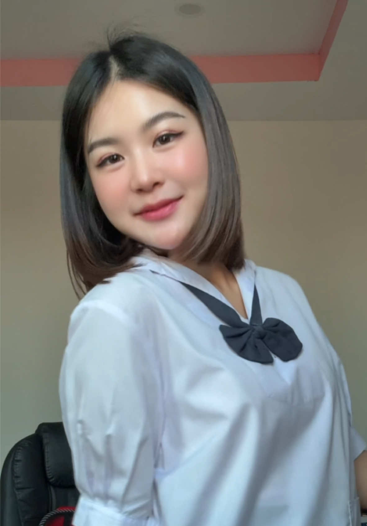 สาวกระโปงเหี่ยนมื้อนี้ไปเรียนแล้วบ้อ.. 🤣🤣 #ครูออยแก้มโต #คุณครู #ครูอนุบาล #ครูปฐมวัย #วันเด็ก #วันเด็กแห่งชาติ #วันเด็ก2025 