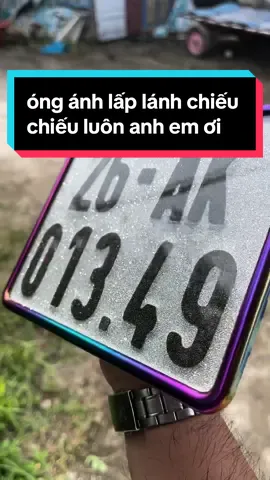 khung bọc kèm bộ decal kim tuyến anh em ơi trong giỏ hàng nhé lên đơn nhắn số biển vô mục ghi chú đơn hàng là ok nè #kimtuyen #biensokimtuyen #kimtuyendanbienso#