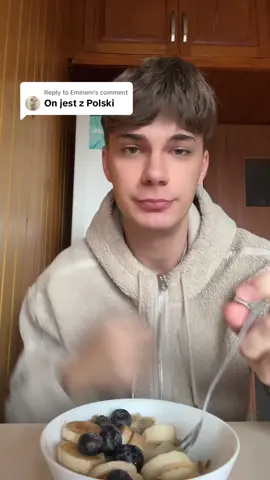 Replying to @Eminem #mukbang #Foodie #FoodTok #eatwithme 