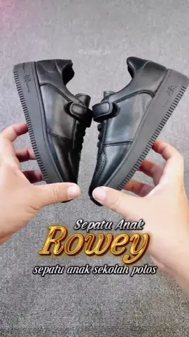 Membalas @vebiiiiiiiiiiiiiiiiii Sepatu  anak simpel dan praktis cocok dipakai sekolah dan santai,  Buruan cekoutnya dikeranjang kuning diatas #sepatuanak #sepatuanaksekolah #sepatusekolah #sepatuanakmurah #roweyshoes 