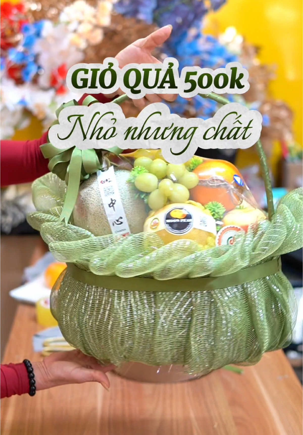 Mẫu giỏ nhỏ xinh, giá thành hợp lí #duongchaustore #giotraicay #giohoaqua #viral #trending #daotaolamgiotraicay #daylamgiotraicaynghethuat #daylamgiotraicay #xuhuong #huongdan #traicay #traicaynhapkhau #hoaqua #giotraicaynhapkhaucaocap #hoaquanhapkhau #khoahoc 