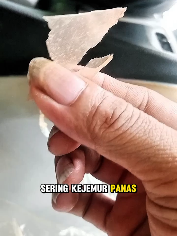 AKIBAT LALAI BONGKAR STIKER TRANSPARAN MOTOR NMAX KELAMAAN #pasangstiker #variasi #kreasi #wrapping #stiker #nmax #viralvideo #viraltiktok