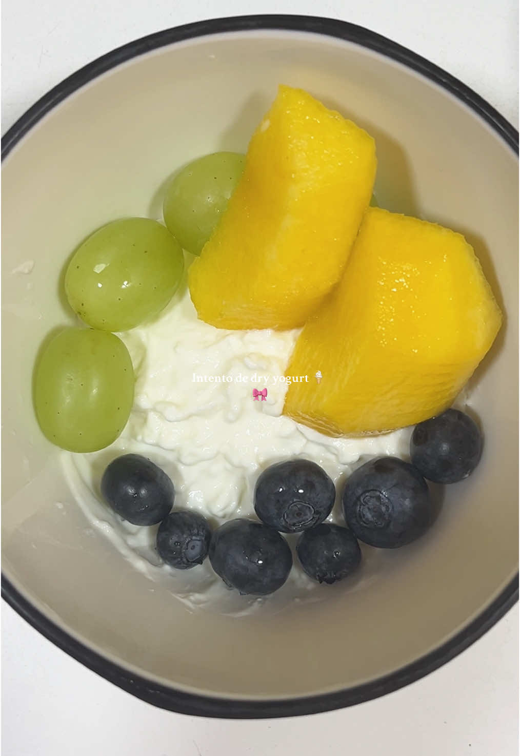 Qué opinamos💗 iré practicando para que quede mejor☹️ #dryyogurt #fruit #fruitsalad 