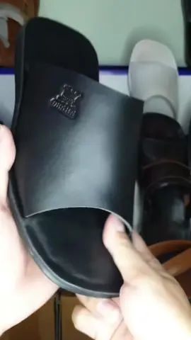 Promo Sandal Pria Kulit Asli Model Selop Terbaru Terlaris Kualitas Premium Coklat Karet Hitam Putih Sendal  #sandal  #sendalpria  #sandalkulitpria  #sandalpriakulitasli 