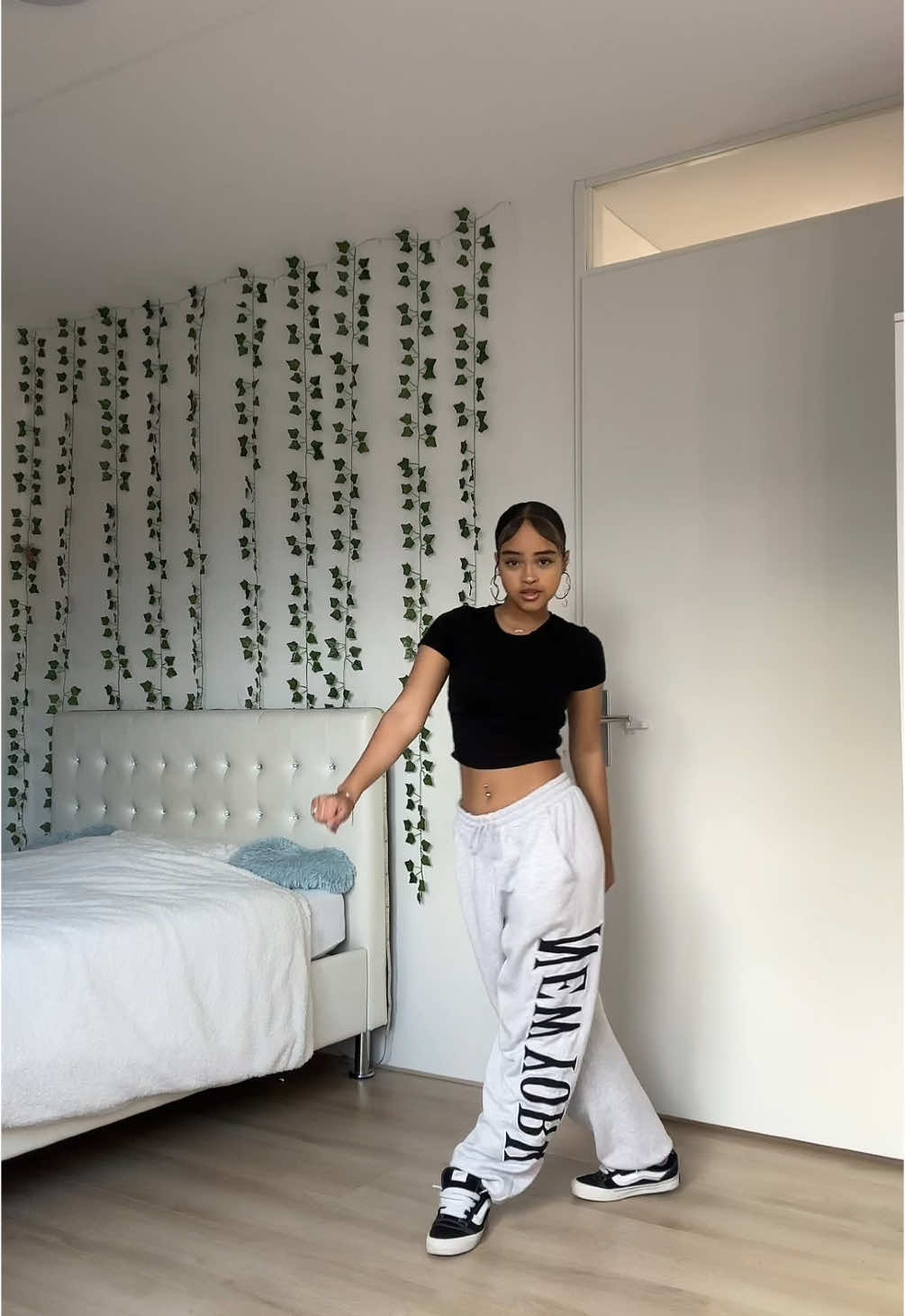 New dance trend? Dc: me🙋🏽‍♀️ @ELIKIA #newtrend #dancechallenge #dancer #ELIKIA #zyxbca #xyzabc #choreography #dancehall #newdance #dancers #bachata 