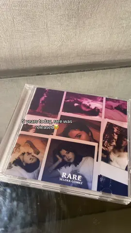 Time went so fast! #selenagomez #selenator #trend #foryou #fyp #xyzabc #rareroutine #rarebeauty #popmusic #music #selenagomezmusic #rare #rarealbum #selenagomezrare #rarecd @Katie Welch | Rare Beauty CMO @Rare Beauty @Selena Gomez @Selena Fan Club 