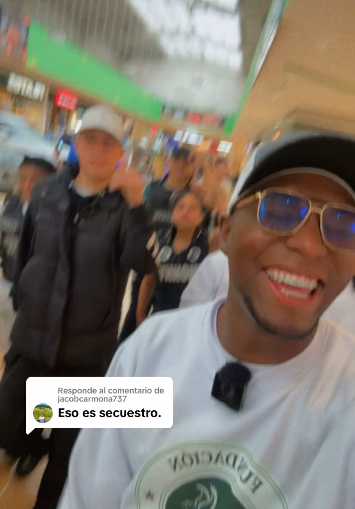 Respuesta a @jacobcarmona737 ahí está María ☺️