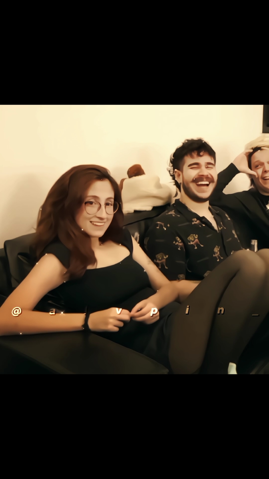 mt fofos af (não é shipp) // #guaxinim #carolzaghetti #edit #streamer #fypシ 