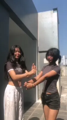 Cooking with @cicytn😋#trend #foryou #foryoupage #outfit #bestie #dance #OOTD #07 