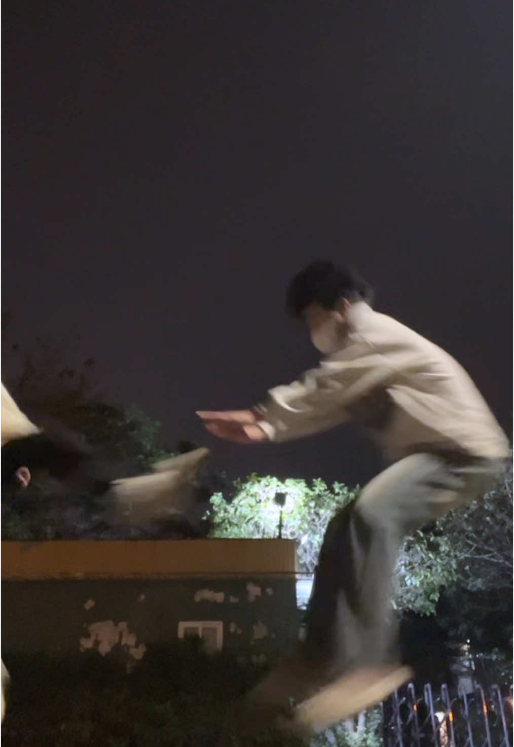 t sẵn sàng nhận lixi của bme vào đêm giao thừa rồi -))) mang Tết đến đây 😋 #xhtiktok #couple #fyp #trending #2025 