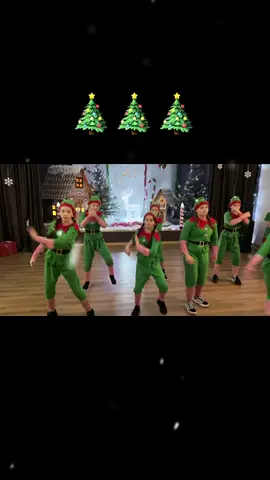 Christmas dance‼️‼️🎄❄️ 🔊🔊🔊 #hiphop #dance #kidsdance #kidstiktok #dancer #girl #viralvideos #viral