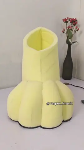 After making a sponge head, let‘s make a sponge foot. What do you think? If you like me, please follow me +❤️ #fursuit #fursuitforsale #fursuitmaker #kemono #fursuithead #fursuitcommissions #fursuitcommission #fursuits #fursuiter #furry #furrvfriends #furryfandom #furrvartwork #furryart #cutefursuit #cutefurry #furrycommunity 