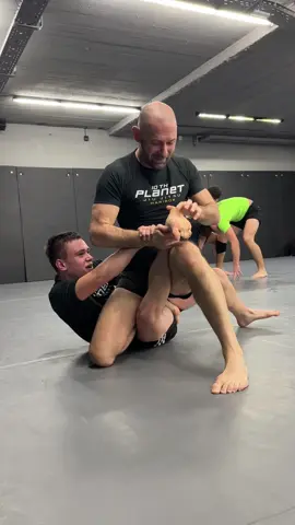 You like foot locks? How about a foot tickle? #footlocks #footlocking #tickle #bjj #jiujitsu @@nogigregor10p 